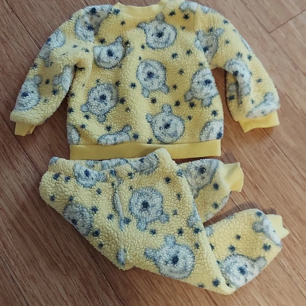 Pooh two piece fleece outfit, 18 months